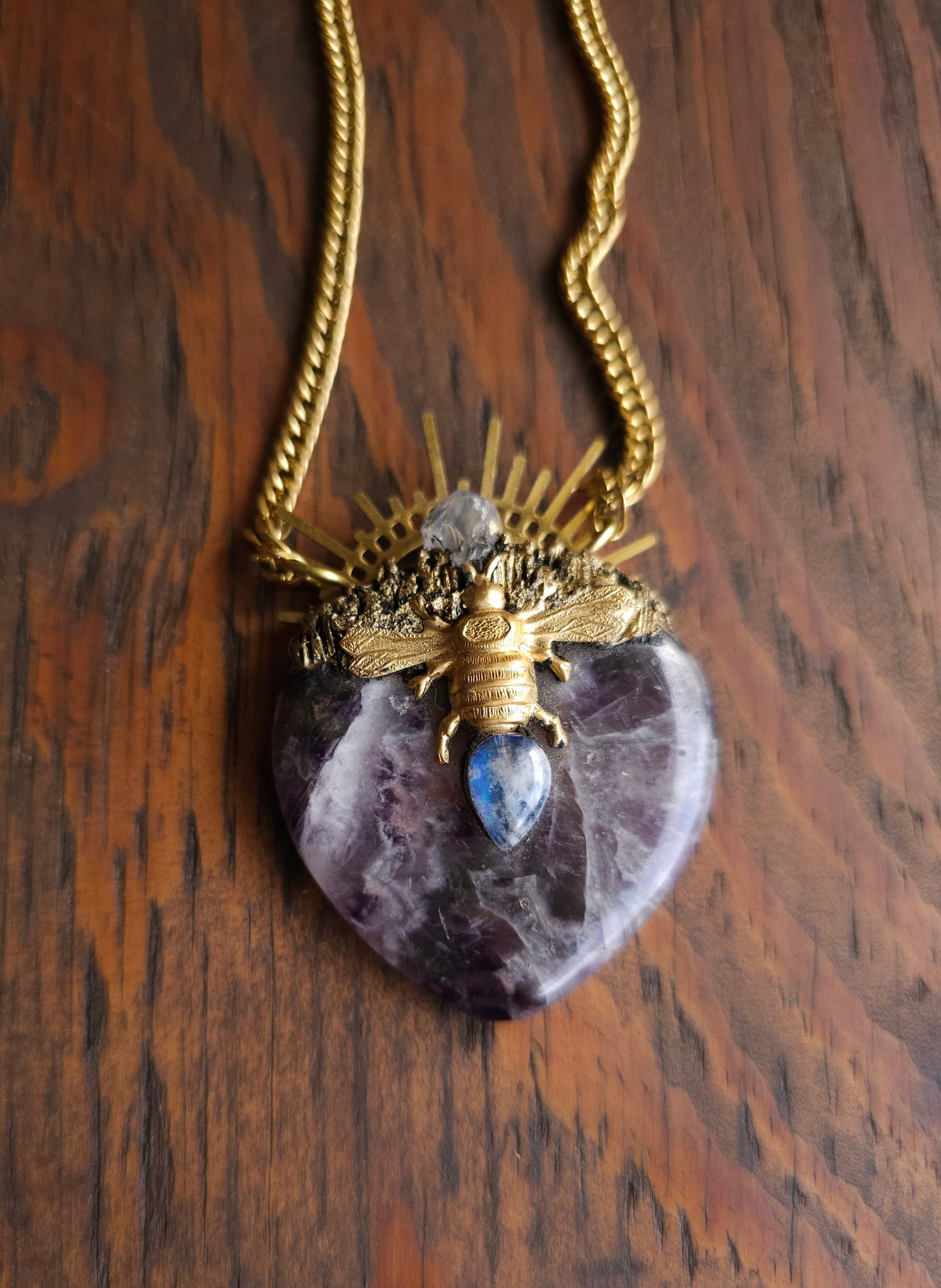 Amethyst bee amulet necklace