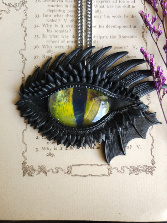 Black Dragon eye